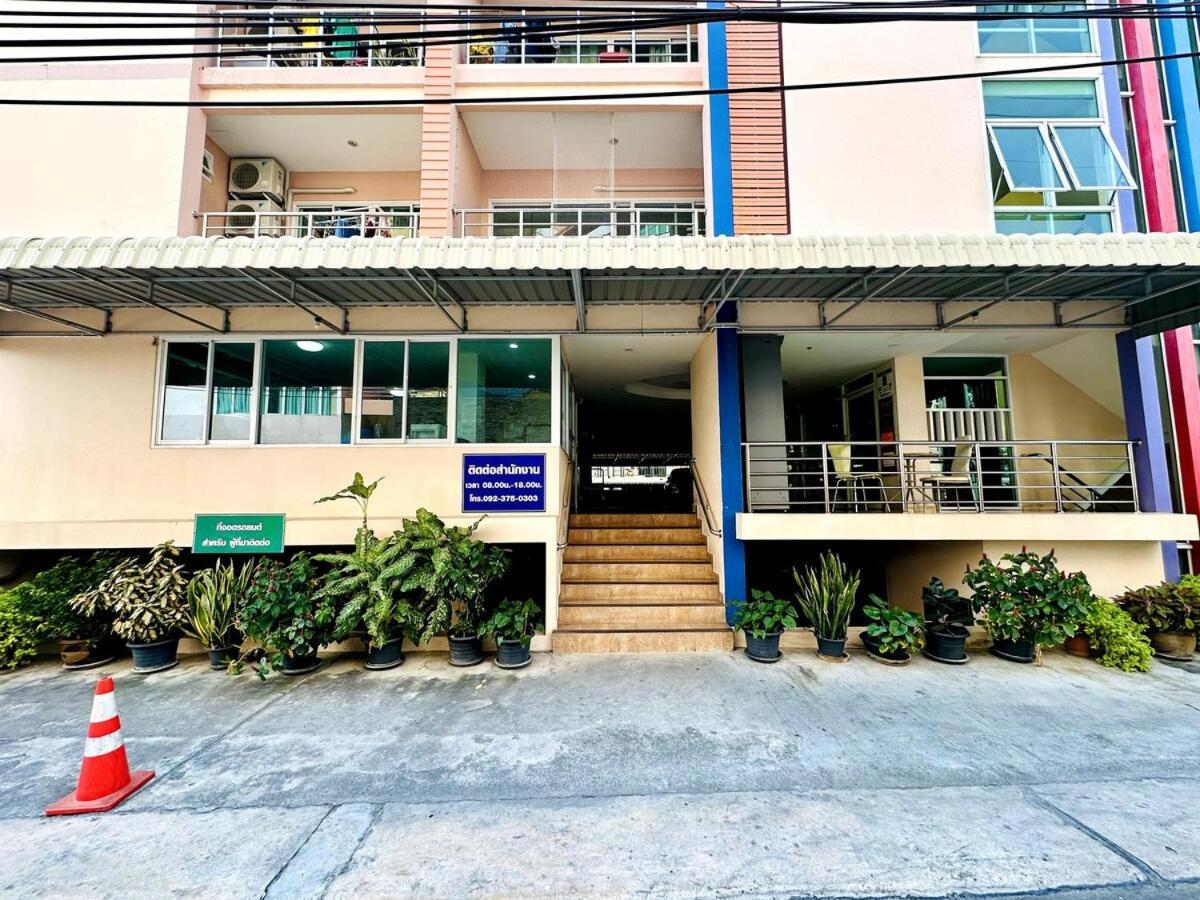 Wisdom Burg Bangsaen, Pool, Gym Aparthotel Ban Rong Khoei Exterior foto