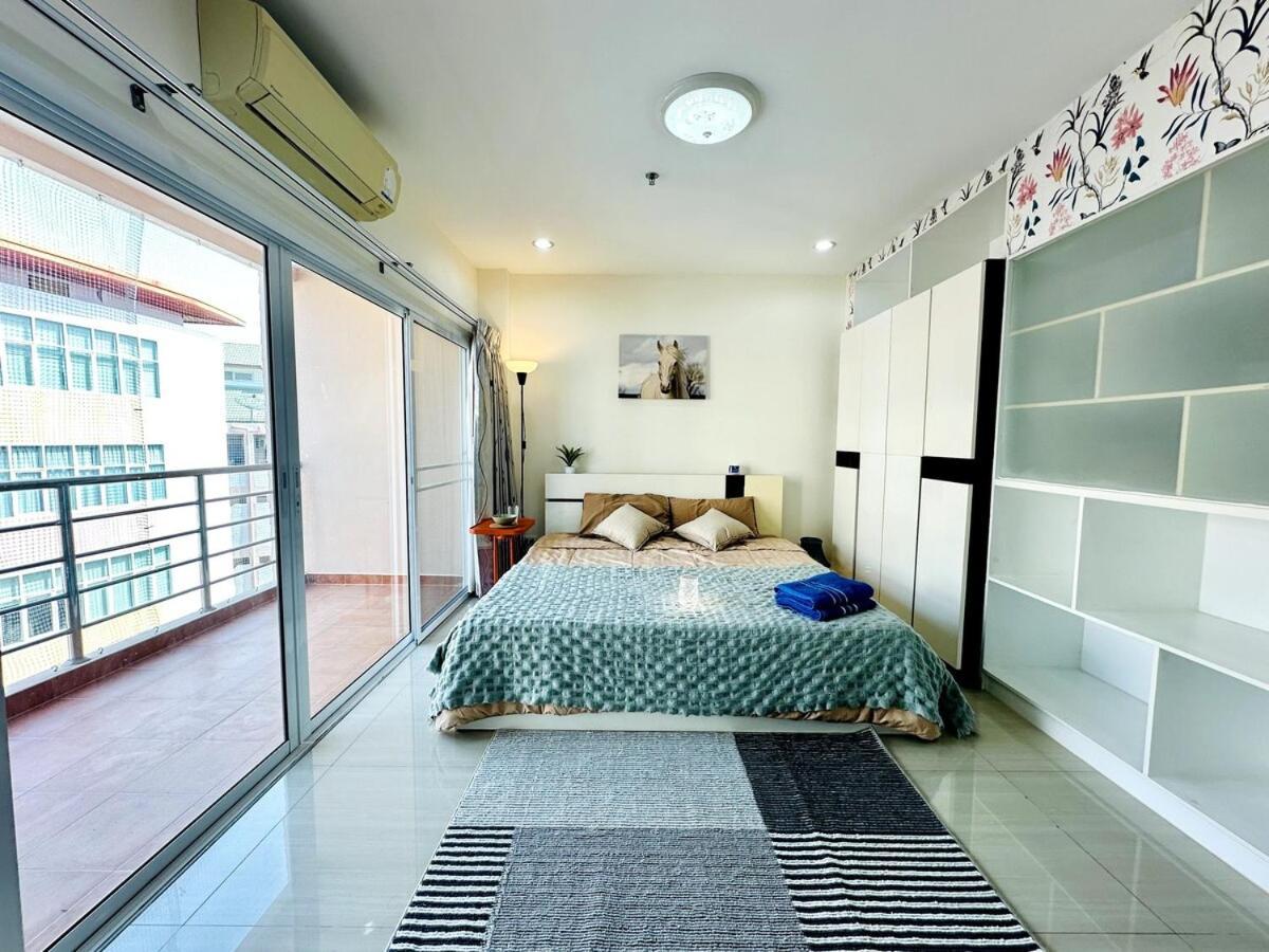 Wisdom Burg Bangsaen, Pool, Gym Aparthotel Ban Rong Khoei Exterior foto