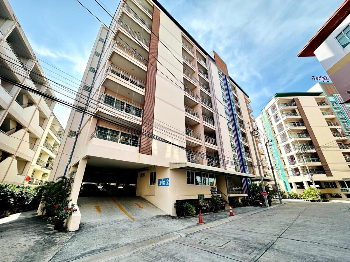 Wisdom Burg Bangsaen, Pool, Gym Aparthotel Ban Rong Khoei Exterior foto